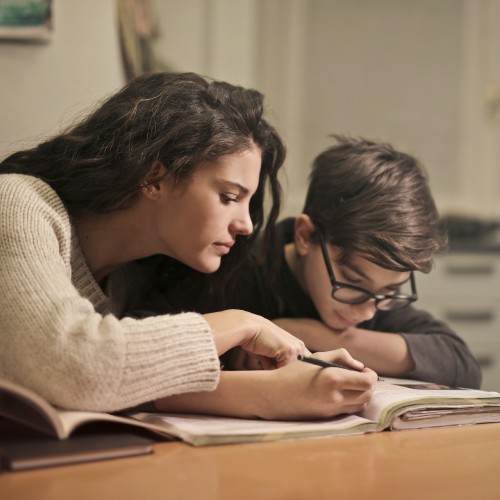 Nouveauté : Une Rubrique Scolarité Pour Aider Les Parents D'élèves Sur ...